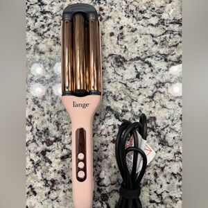 L’ange Le Vogue Triple Barrel Hair Waver – Rose Gold (Discontinued)